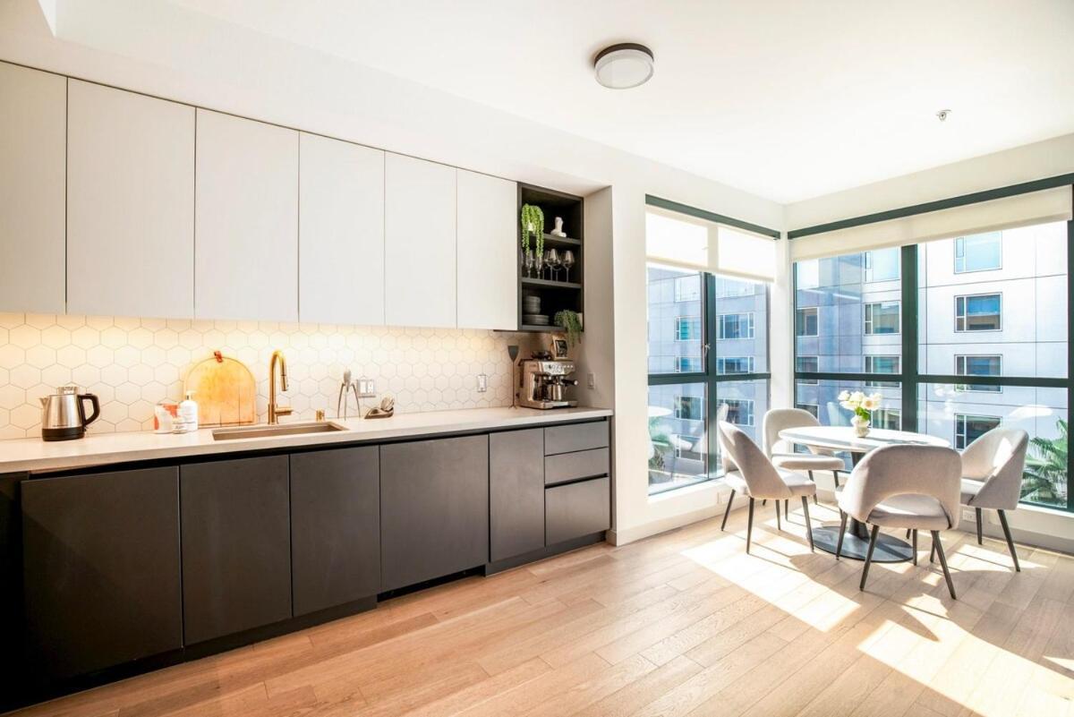 2Br Hollywood Luxurious Condo Los Angeles Bagian luar foto