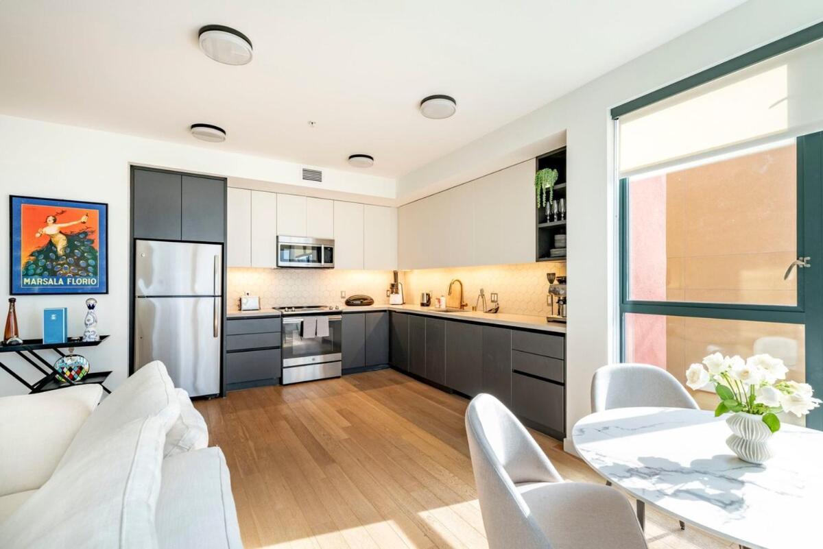 2Br Hollywood Luxurious Condo Los Angeles Bagian luar foto